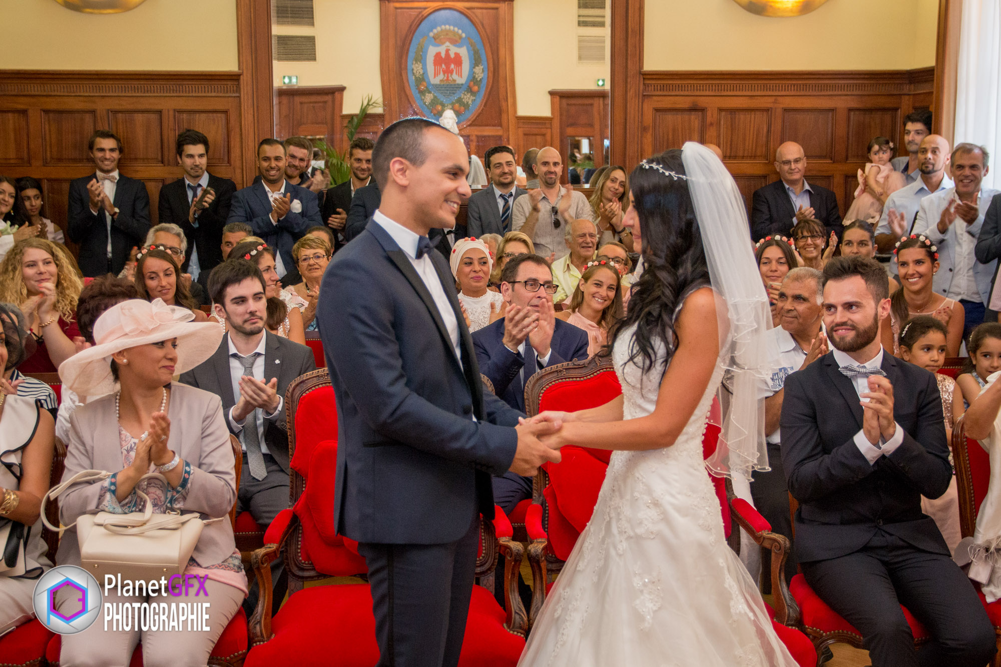 Le Mariage de Léa et Sélim, la cérémonie à la villa, Mougins, Photographie et Film de Mariage, PlanetGFX