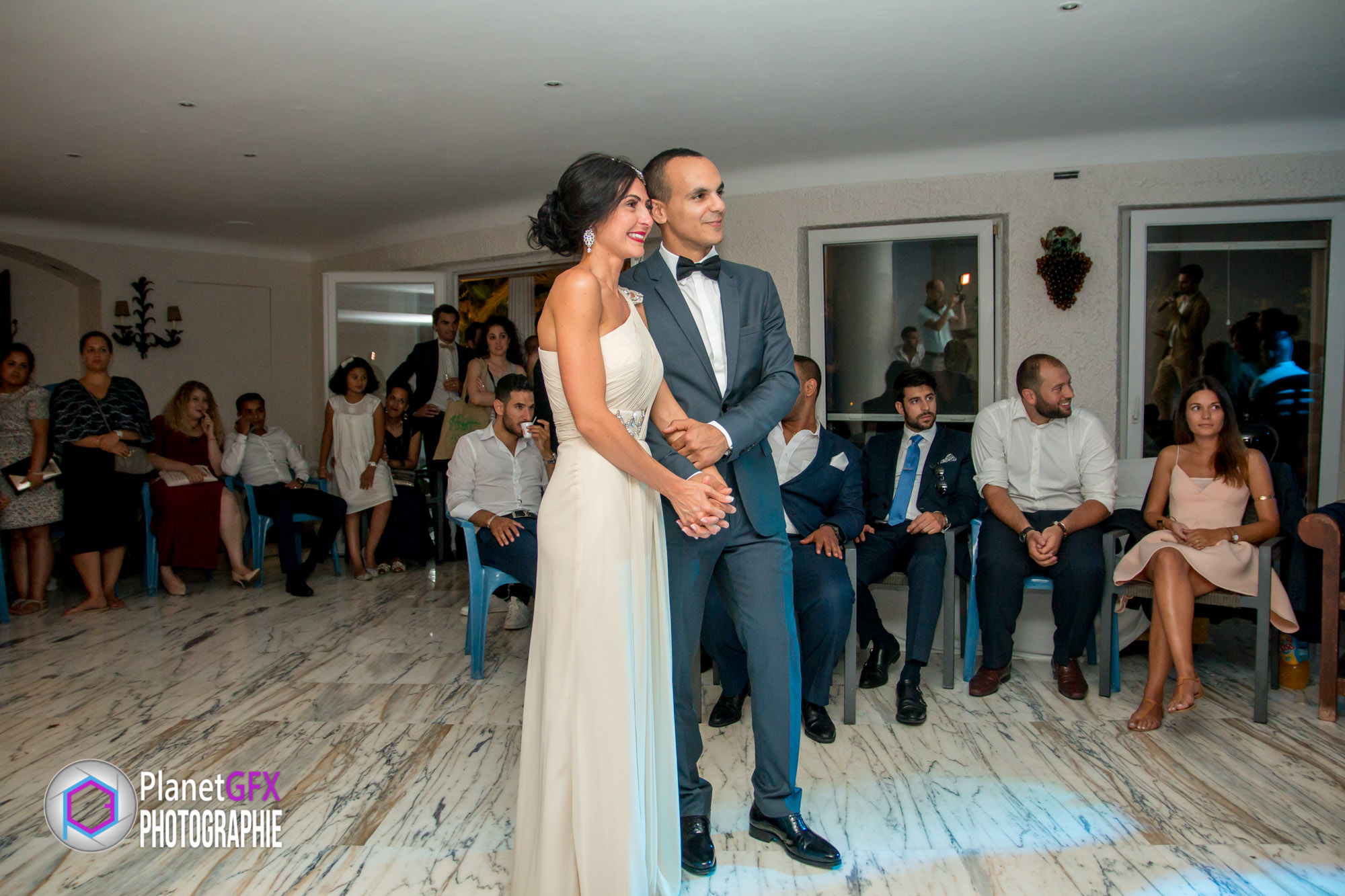 Le Mariage de Léa et Sélim, animations et soirée à la villa, Mougins, Photographie et Film de Mariage, PlanetGFX