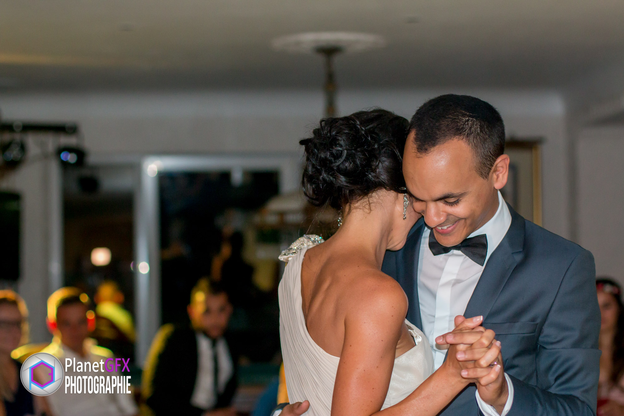 Le Mariage de Léa et Sélim, animations et soirée à la villa, Mougins, Photographie et Film de Mariage, PlanetGFX
