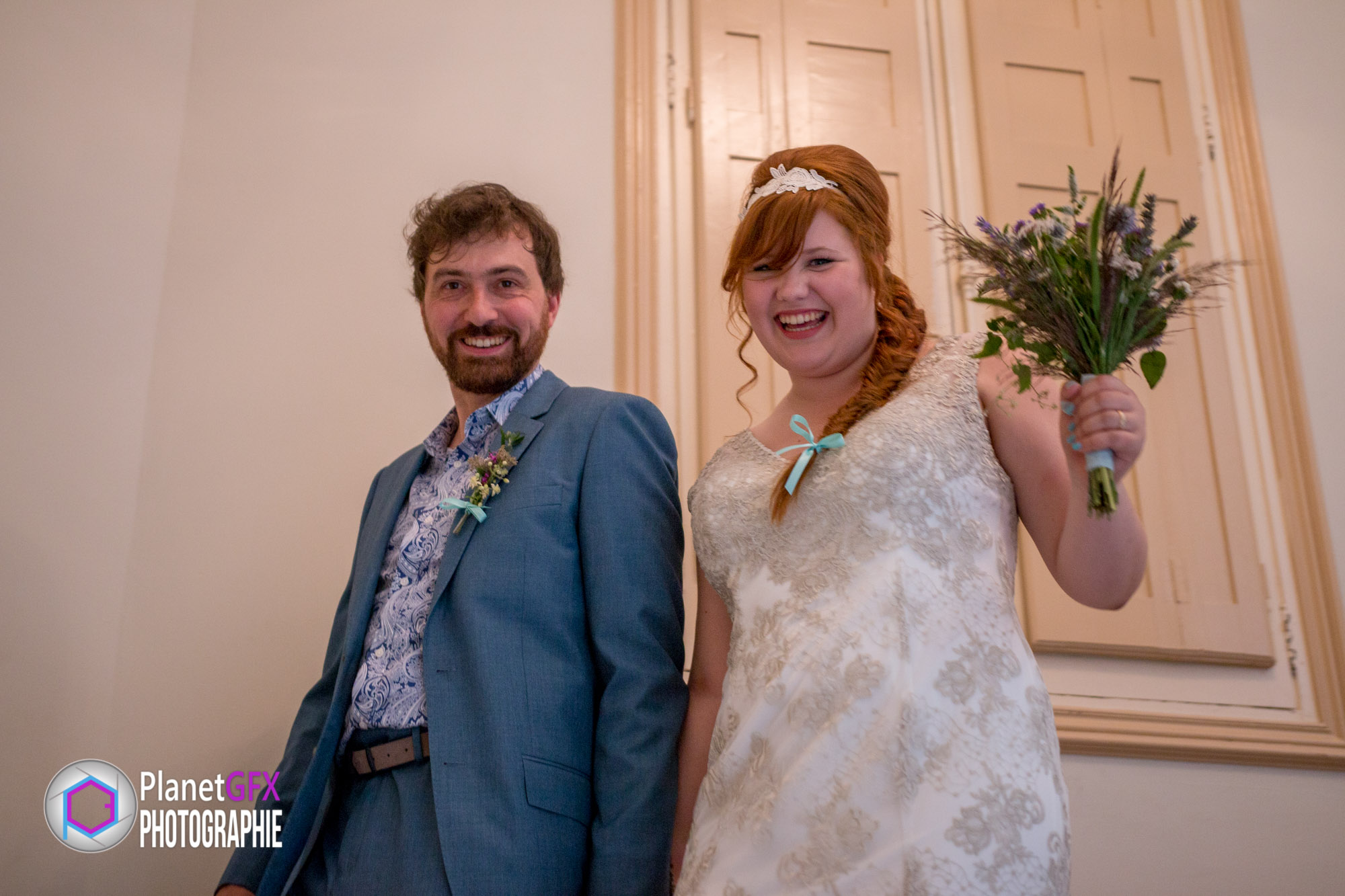 Le Mariage de Maïté et Xavier, cérémonie civile mairie des Arcs sur Argens, Provence, Photographe Mariage, PlanetGFX
