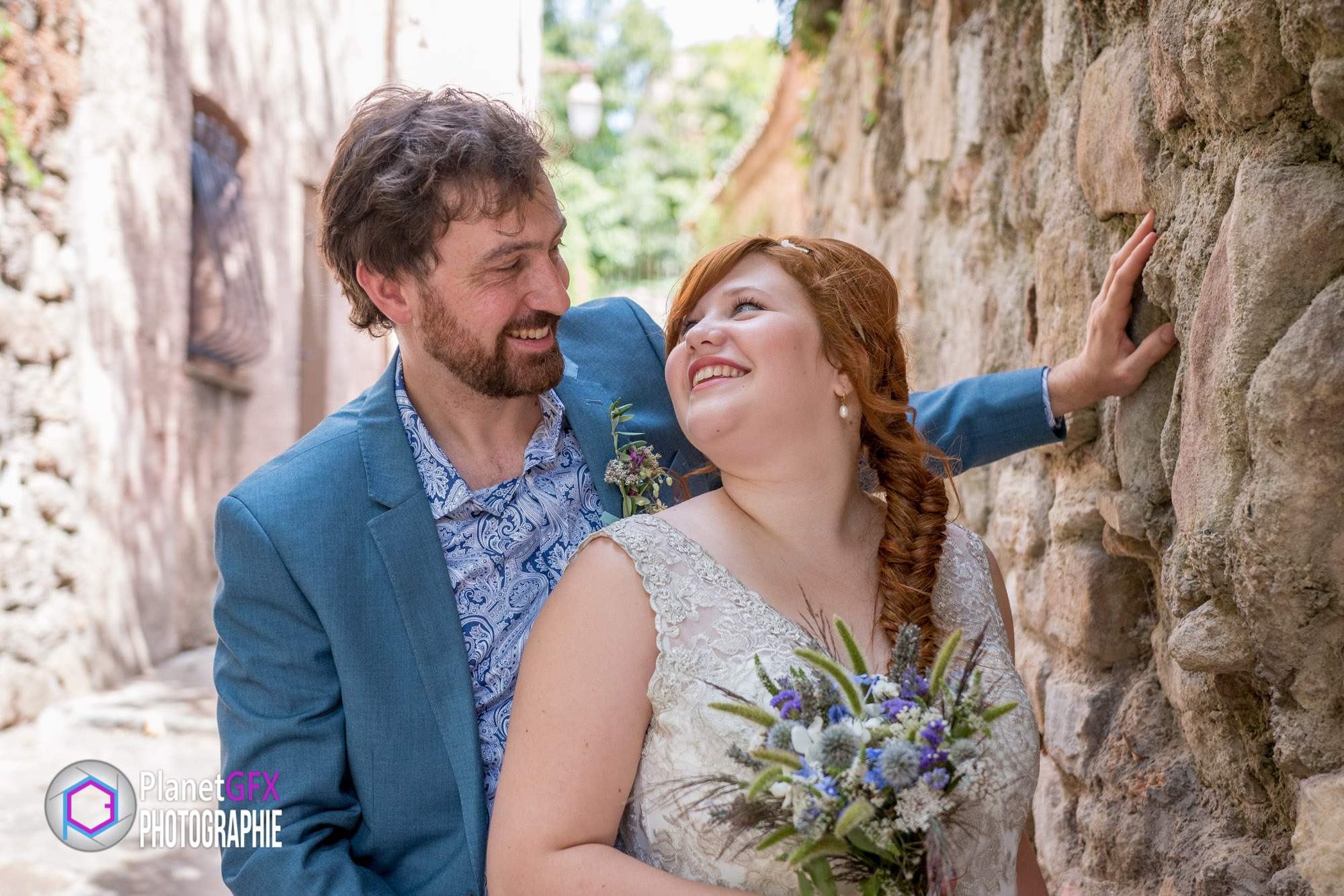 Le Mariage de Maïté et Xavier, romance au coeur du village médiéval provençal des Arcs sur Argens, Provence, Photographe Mariage, PlanetGFX