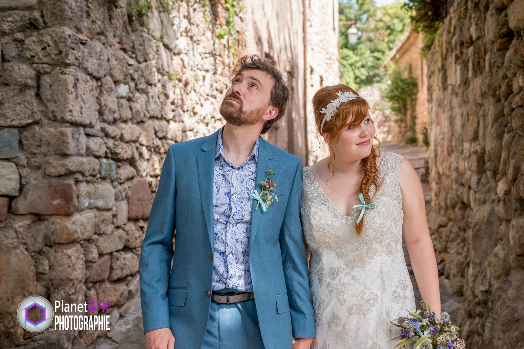 Le Mariage de Maïté et Xavier, romance au coeur du village médiéval provençal des Arcs sur Argens, Provence, Photographe Mariage, PlanetGFX