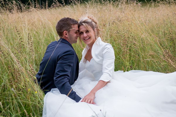 C+R Photo Mariage Couple Romantique Champêtre, Château La Penne, Alpes Maritimes